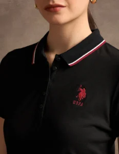 tipped collar solid polo shirt