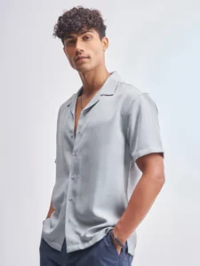 highlander men grey solid relaxed fit casual shirt