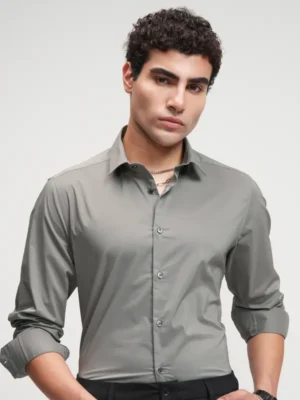 highlander men grey solid slim fit casual shirt