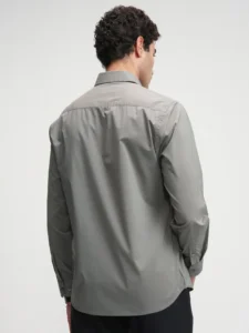 highlander men grey solid slim fit casual shirt